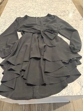 Tiered Ruffle Long-Sleeve Dress in Black